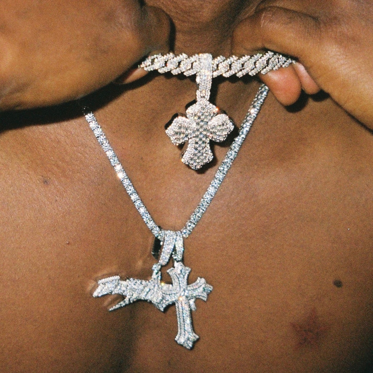 Chains & Pendants